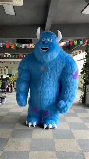 Best inflatable.Jim on Instagram: "Inflatable character #inflatabledecor #inflatablepark #inflatabledesign #inflatablerental #inflatable #eventsplanning #eventsdecoration #eventsindustry #eventsdecor #events #eventsrental #parade #paradetime #shoppingcenter #show #art #mascot #kidsparty #kidsevent #kidspartydecor #kidseventplanner #monster"