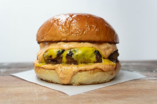 Queso Cheddar o Queso Americano: ¿Cuál es el que le pones a tu burger? - 365 Sanguchez