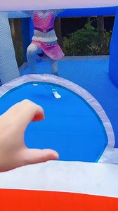 So many idiots can't even make a heart shape? | Fruit Jack