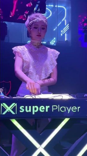 Lost in the echo of the bass 🎛️ #BassEcho #ClubSound