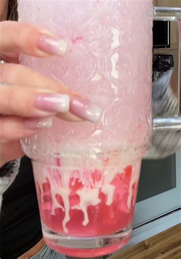 Oh baby, you look parched 💦 come on in here and let me make you a purple #cottoncandy #infused #Alani #dirtysoda #boba