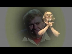 Jennifer Candy Receives her fathers Comedy Legend Award Feb18th 2017