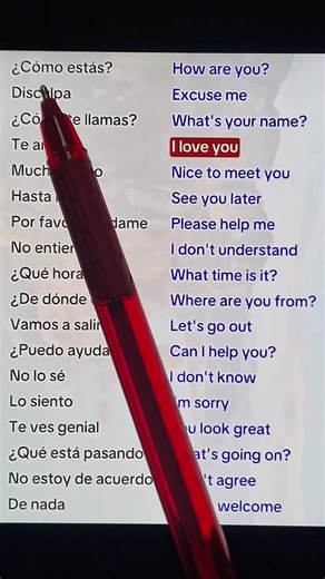 📚 Do you want to learn English fast and easily? You're in the right place! 💪 Watch my short lessons every week and improve your English step by step. Join our community of learners today and start speaking confidently! 🌍✨ Don’t forget to follow for more exclusive lessons 🔥 #learnenglish #englishforyou #englishlesson #englishteacher #englishlearning
