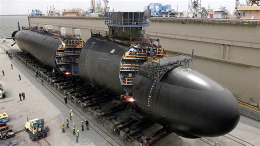 How US Scraps Its Billions $ Worth of Old Nuclear Submarine