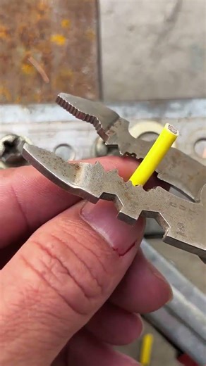 Best Practices for Splicing High-VoltageConductors