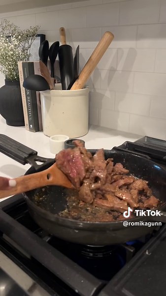 Easy Beef and Broccoli Recipe for One