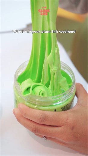 Slime Lab by Dum Dum Group on Instagram: "Belum ada rencana wekeend? Cobain DIY dan main slime di Slime Lab, yuk! Weekend jadi lebih fun, berkesan dan pastinya gak membosankan karena beda dari yang lain. 📍Slime Lab Summarecon Mall Serpong, Lt. 2 📍Slime Lab Bintaro Jaya Xchange Mall 2, Lt. 1 #slimelab #slimelabindonesia #sensoryplay #slimefun #slime #weekendactivity"