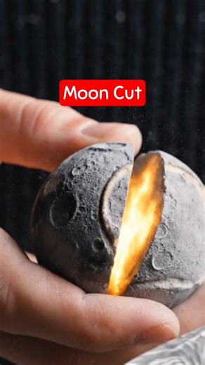 “Man Cuts a Mini Moon in His Hand 🌙🔥 | Most Satisfying Slow Motion!” #trending #shortsfeed #moon