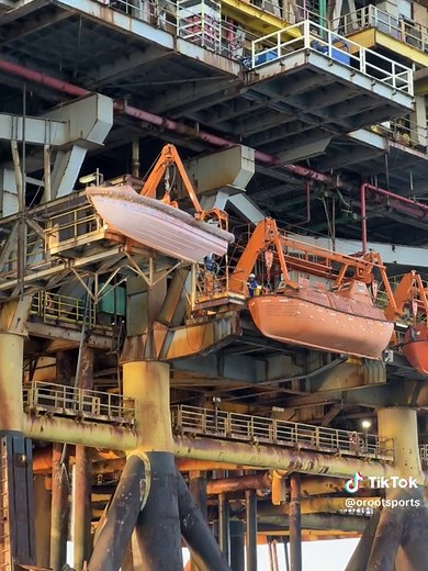 Como trabalhar offshore: guia rápido sobre dias de trabalho e entrada na plataforma