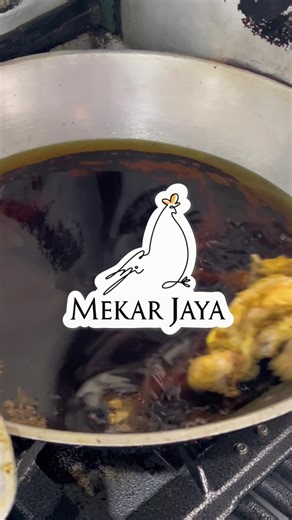 Legendary Fried Chicken in Pacitan Since 1997