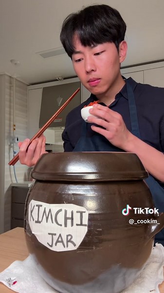 Cabbage Kimchi Recipe: How to Make Fermented Kimchi