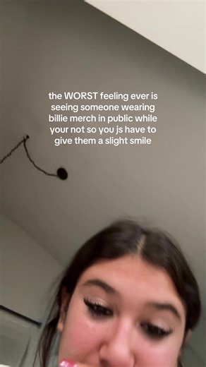 like i PROMISE i know ball too 💔😔😔😔#fyp #billieeilish #billieeilishfan #viral #merch