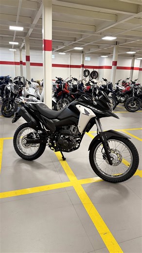 A Nova XRE 190 2026 vem com: ✅ Visual mais agressivo ✅ Suspensão alta pra qualquer terreno ✅ Freio ABS ✅ Painel 100% digital ✅ Conforto e economia no dia a dia 🔥 Ideal pra quem quer trabalhar, viajar ou simplesmente ter liberdade sem depender de ninguém! E o melhor: 💰 Dá pra sair com ela sem entrada pelo consórcio Honda! 📲 Me chama agora no WhatsApp e faz sua simulação comigo! Já são mais de 3 MIL motos entregues — posso te ajudar a conquistar a sua também! #XRE190 #HondaCuiaba #ConsorcioHond