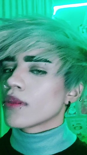 Exploring the Relationship Between Danny Phantom and Sam Manson