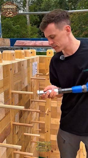 This Wooden Wall System Locks Without Nails! #woodworking #innovation #contrucciones #tools