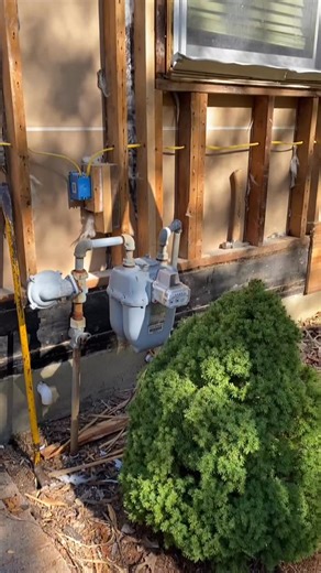 Reframing the wall sections where I’m relocating windows and adding proper headers rated for the additional weight load. #homereno #construction #framing | Pine Row Furniture | Facebook