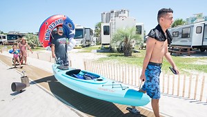 Pensacola Beach RV Park offers beach living — on wheels