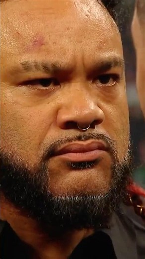 It all came down to this. Jacob Fatu must acknowledge Roman Reigns 🧎#WWERaw
