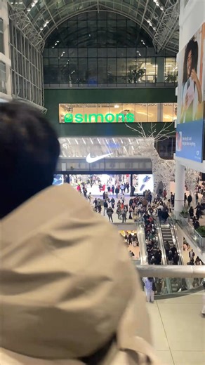 Exploring the iconic Eaton Centre - one of the largest malls in the world with 5 FLOORS of shopping! 🛍️ This place is absolutely massive. Have you been here? Let me know in the comments! 📍 Toronto, Canada #torontotourism #mallvibes #shoppingspree #retailtherapy #downtowntoronto #canadatravel #torontotiktok | Strive Beyond