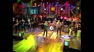 176K views · 11K reactions | La Mosca Tsé-Tsé, o simplemente «La Mosca», es una agrupación musical argentina de Ska de estilo fusión. En su música se encuentran géneros diversos como la cumbia argentina, el merengue, el Tango, el Pop, el Rock alternativo y la salsa. La agrupación fue formada en el año 1995. | Baúl del Tiempo | Facebook