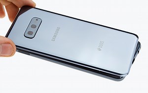 Samsung Galaxy S10e back cover repair guide