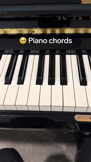 One-Handed Piano Chords Tutorial