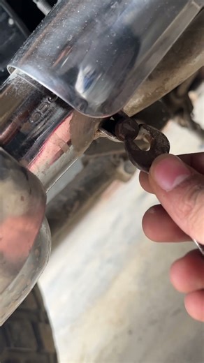 How to change silencer . Bullet ka silencer kese change kre #bulletlover #convert #bulletelectra