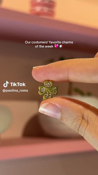 Explore Custom Charm Options in Rome's Jewelry Shops