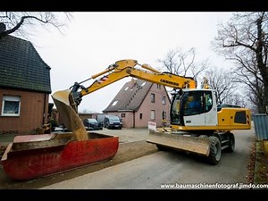 Bagger LIEBHERR A920 mit Likufix