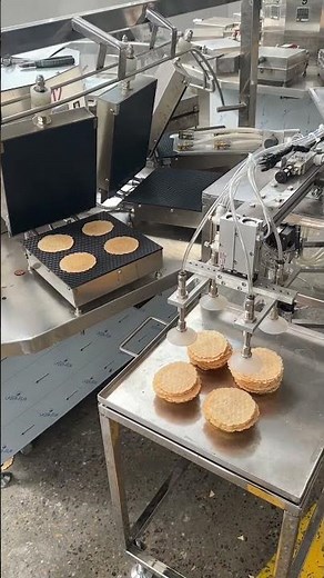 Fully automatic crispy pancake production line,fully automatic wafer cookie making machine