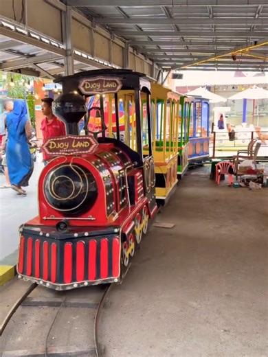 Kereta Api Merah Odong-Odong untuk Anak
