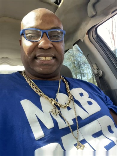 Frank Martin 1914 (@beno1914)’s videos with Successful (with Drake) - Trey Songz