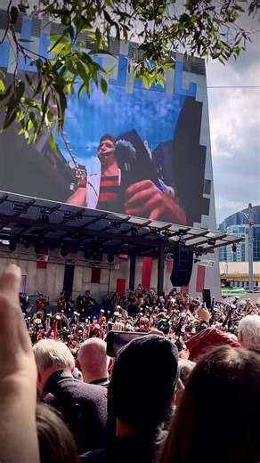 Sportilium on Instagram: "FULL VID LINK IN BIO: AC/DC bagpipe world record, Federation Square, Melbourne #bagpipes #worldrecord #acdc #viral"