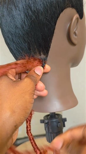 9.1K views · 17 reactions | Soft locs installation #hairtutorial #stylist #trendinghairstyle #viralreelsfbpage #tutobraids | Braids by Graciousjoy | Facebook