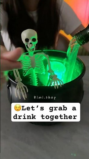 💀Skeleton Cauldron Bath Decor🧉#halloween #decoration #decor #skeleton #cauldron #viral #foryou
