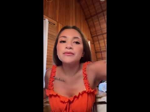 NATHALIE HOLSCHER LIBURAN BARENG ADZAM