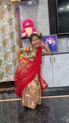 Shishira K on Instagram: "Bailone 🥰😍 #instagram #instalike #instagood #instadaily #explore #reelsinstagram #explorepage #viral #instamood #shishirababy #viralvideos #reels"