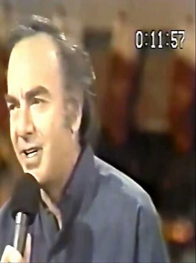 Neil Diamond & Regis Philbin - "Hello Again" Duet from 1992 #90stv #neildiamond #regis #helloagain