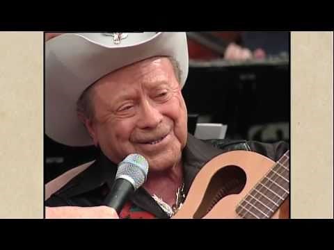 Little Jimmy Dickens pays tribute to Grandpa Jones with "Mountain Dew"