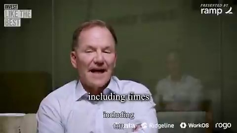 这才是有价值的市场分析！最伟大的交易员之一的保罗·都铎·琼斯表示，美国比以往任何时候都更加依赖股票价格，并解释了35%的回调会对经济造成怎样的影响：“目前，美国股市市值占GDP的252%。1929年，这一比例为65%。1987年，这一比例达到约85-90%。2000年，则高达170%。想想熊市的周期性。自1970年以来，我们大约每10年就会经历一次均值回归。假设均值回归到过去25或30年的市盈率水平。那将意味着30%到35%的跌幅。而GDP的250%加上35%的跌幅，就相当于GDP的80%到90%。我们税收收入的10%来自资本利得，而这部分收入将归零。因此，你可以看到预算赤字飙升。你可以看到债券市场遭受重创。你可以看到这种负面的自我强化效应。” 影响。就股市而言，我们国家的股票配置比例过高。我们目前的个股权重处于历史最高水平。而真正的问题在于，如果你回顾2007-2008年，私募股权在机构投资组合中的占比约为7%。而现在，这一比例已达到约16%。我们的流动性远不如2008年。问题在于，如果你以目前的估值买入标普500指数，那么在市盈率为22倍的情况下，未来10年的预期收益将是负值。历史
