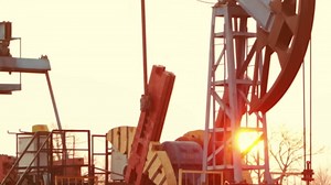 Fascinating Process Behind Jet Fuel Production: From Extraction to Refining