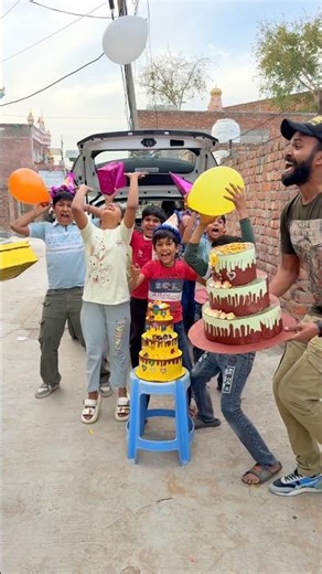 Sare Bolo Happy Birthday 🎂 🥳🤣||Amit Actor shorts #amitactor #shorts #ytshorts