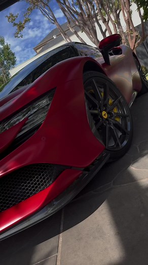 Sf90 Rosso Ferrari F1-75: Unveiling Style & Performance