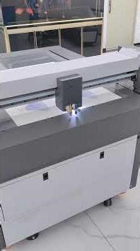 flatbed cutter to cut carton box .