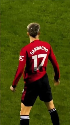 Best bicycle kick goal? 😱