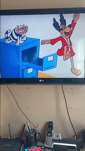 Hong Kong Phooey Theme Song Intro