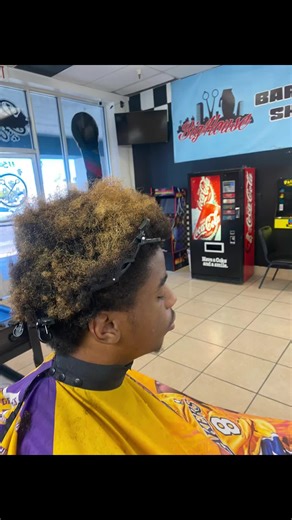 #midtaper #taper #Haircut #Bighousebarbershop #barberclips #fyp #grateful #Kingskidstaywinning