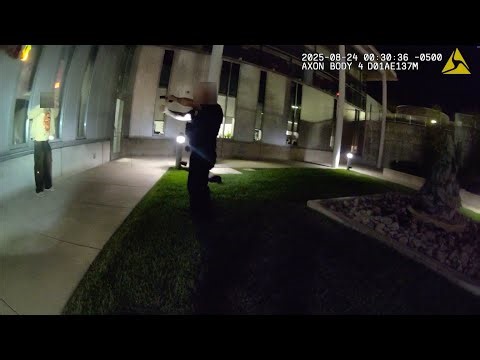 Felon Finds "Perfect" Hiding Spot for His Weapon During Foot Chase (Peoria, IL PD)