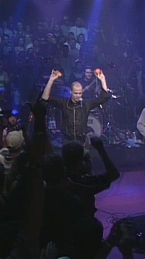 ‘Grace, Too’ live from Toronto in 2000 at MUCH’s Intimate & Interactive. Watch the full video at youtube.com/@thetragicallyhip/videos | The Tragically Hip