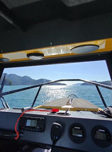 Alaskan Custom Aluminum Fishing Boat – Ultimate Alaskan Fishing Adventure | YachtBuying101.com